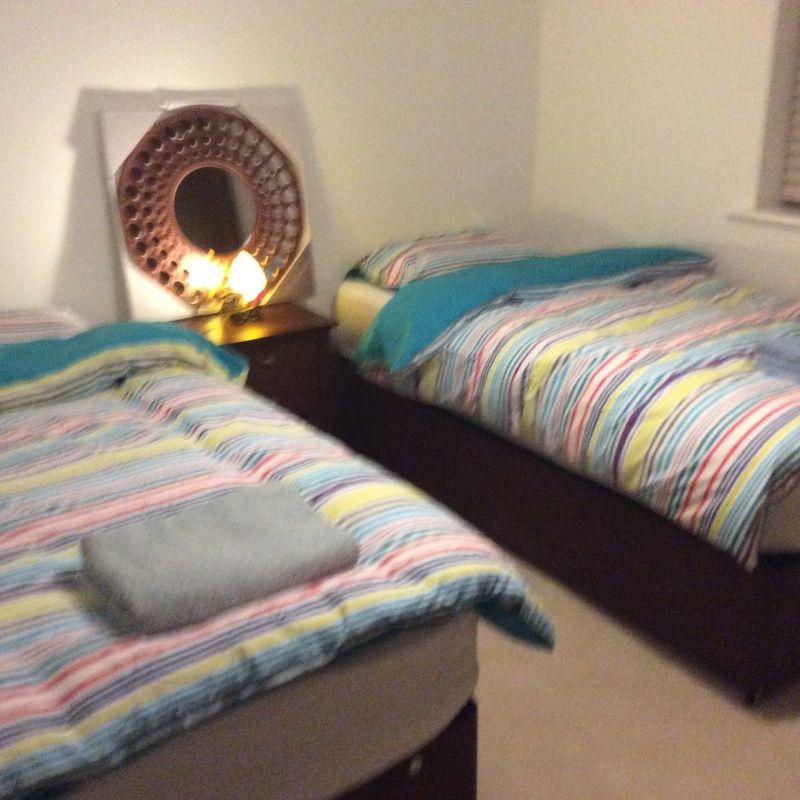 Double room in lovely house. (Has a House)