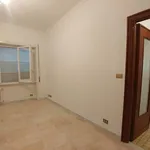 Affitto 3 camera appartamento di 92 m² in Roma