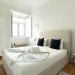 Rent 3 bedroom apartment in Lisbon