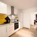 Rent a room of 170 m² in barcelona