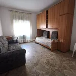 Rent 5 bedroom apartment of 80 m² in Messina