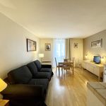 Rent 1 bedroom apartment of 310 m² in Paris