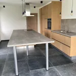 Huur 3 slaapkamer huis van 400 m² in Aubel