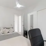 Rent 6 bedroom apartment in Madrid