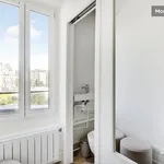 Rent 1 bedroom apartment of 10 m² in Paris