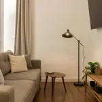 Rent 1 bedroom apartment of 50 m² in barcelona