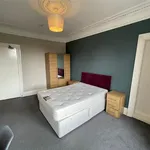 Rent 4 bedroom flat in Dundee