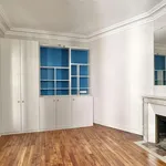 Appartement de 67 m² avec 3 chambre(s) en location à Paris