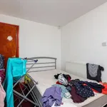 Rent 5 bedroom flat in West Midlands