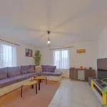 Rent 4 bedroom apartment of 97 m² in Hoerdt