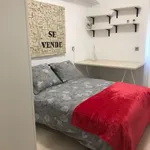 Rent 5 bedroom apartment in Salamanca