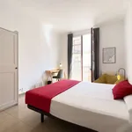 Rent a room of 170 m² in barcelona