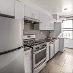 Rent 2 bedroom apartment of 1100 m² in Manhattan