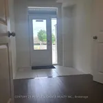 Rent 3 bedroom apartment in Aurora (Bayview Northeast)