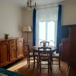 Rent 2 bedroom apartment of 32 m² in Paris