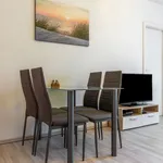 Rent 1 bedroom apartment of 40 m² in Dusseldorf