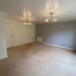 Rent 4 bedroom flat in East Midlands