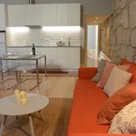 Rent 2 bedroom apartment in Porto