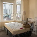 Rent 6 bedroom house in Brighton