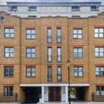 Rent 2 bedroom flat in London