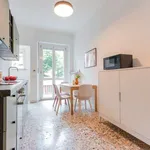 Rent a room in turin