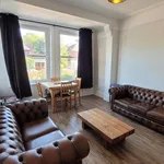 Rent 2 bedroom flat in Folkestone and Hythe District