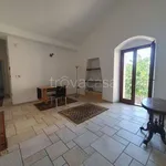 Affitto 4 camera casa di 160 m² in Brindisi