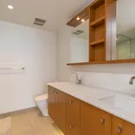 Appartement de 1140 m² avec 2 chambre(s) en location à Vancouver