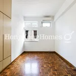 Rent 3 bedroom apartment of 141 m² in Pokfulam