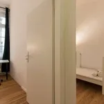 Rent a room of 161 m² in berlin