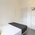 Rent a room of 83 m² in madrid