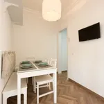 Rent 1 bedroom apartment of 8 m² in Barcelona