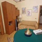 Rent 2 bedroom apartment of 67 m² in Napoli