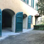 Rent 1 bedroom apartment of 55 m² in Florence