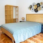 Rent a room in lisbon