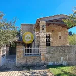 Rent 3 bedroom house of 135 m² in Λιβάδι