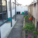 Rent 4 bedroom house in Hamilton