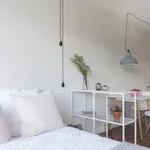 Rent 1 bedroom apartment of 30 m² in Berlin