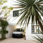 Warm flat in an house in Estoril