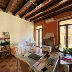 Rent 1 bedroom apartment of 65 m² in Vicenza