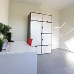 Rent a room of 120 m² in brussels