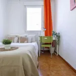 Rent a room of 70 m² in valencia