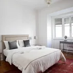 Rent 5 bedroom apartment in Lisbon