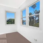 Rent 2 bedroom apartment in Cremorne Point