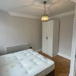 Rent 3 bedroom flat in Sheffield