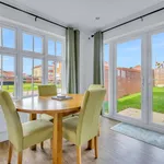 Rent 3 bedroom apartment of 1001 m² in Canterbury