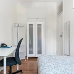 Rent 6 bedroom apartment in Lisbon