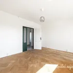 Pronajměte si 3 ložnic/e byt o rozloze 68 m² v Prague