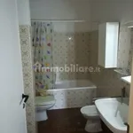 Rent 5 bedroom apartment of 120 m² in Rome