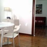 Rent 1 bedroom apartment in Lisbon